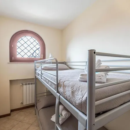Borgo Delle Colline דירה מנרבה דל גארדה